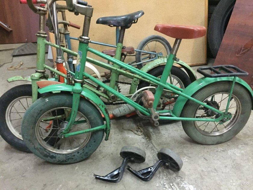 Велосипед дутик бабочка