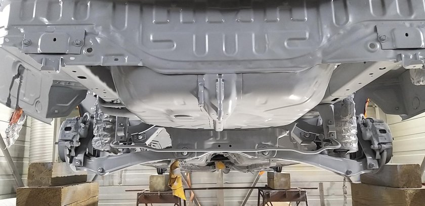 Антикоррозийная обработка днища автомобиля