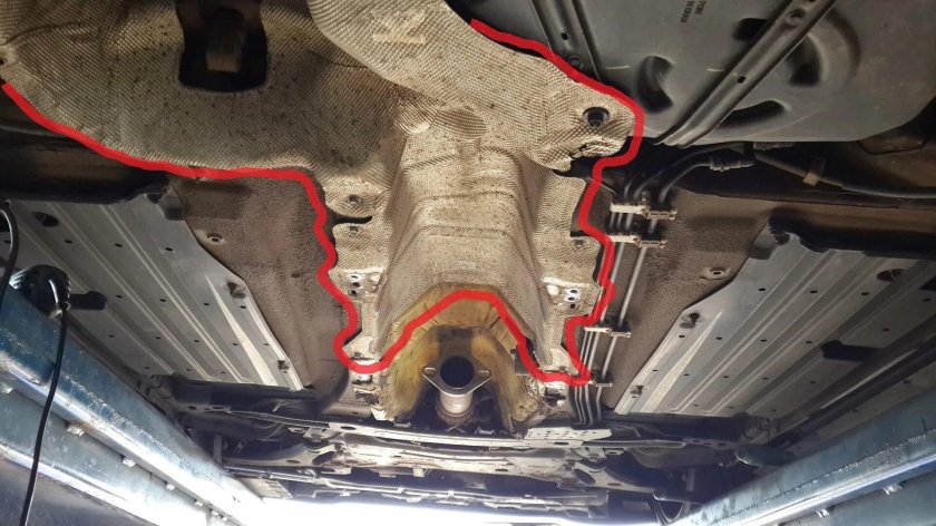 Днище Mazda 3 BK