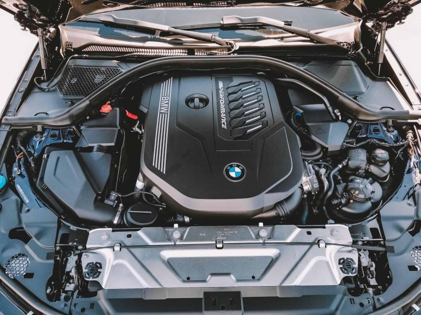 Двигатель 340i BMW