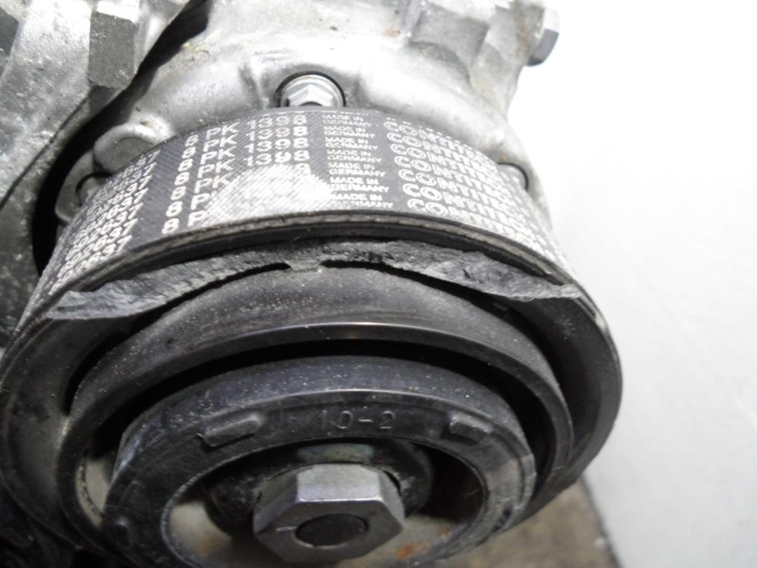 Компрессор кондиционера Вольво c70