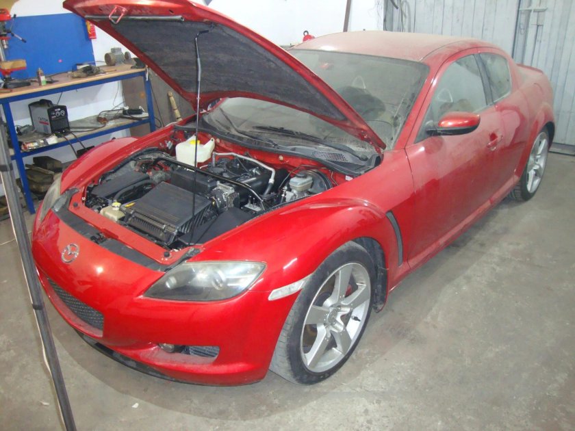 Роторная Мазда рх8