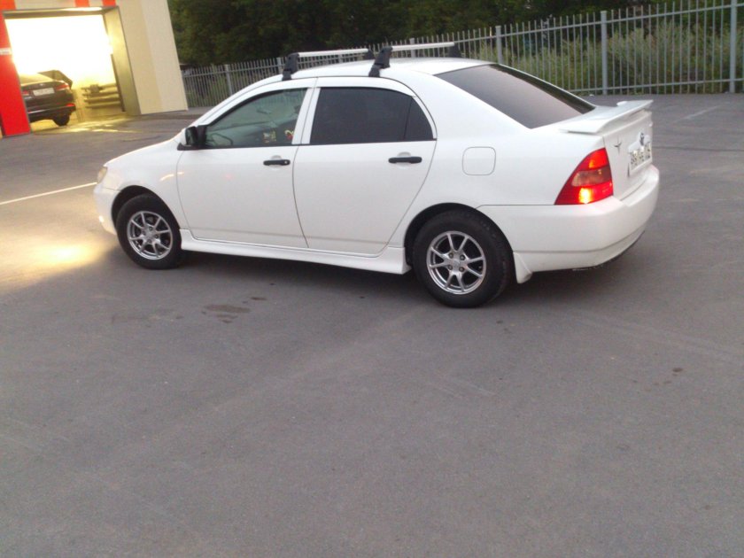 Тойота Королла 120 кузов седан