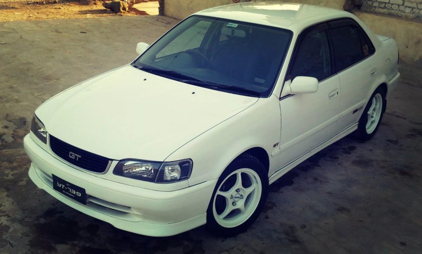 Toyota Corolla ae110