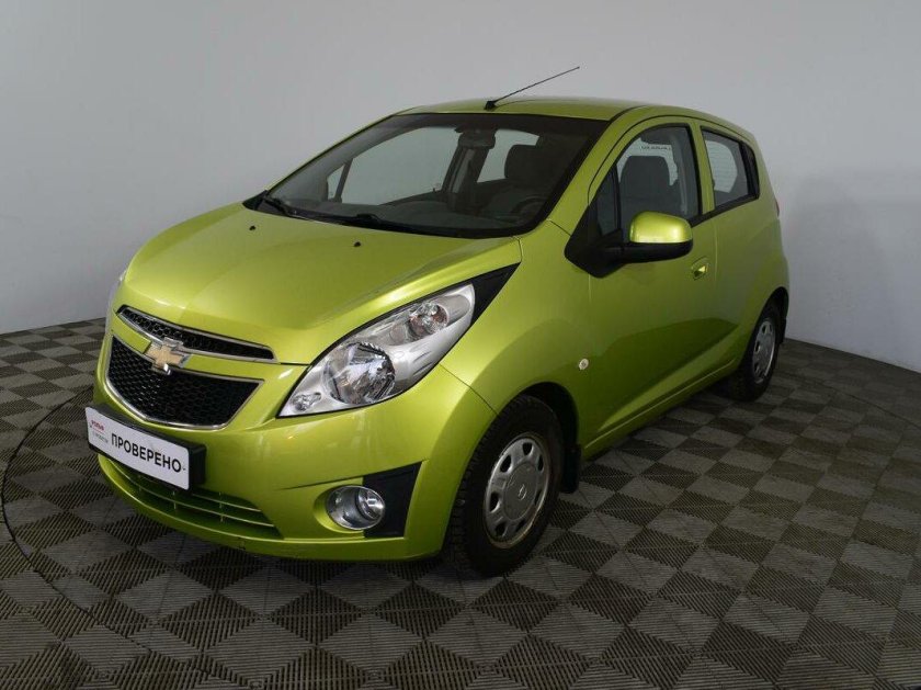 Chevrolet Spark Yellow