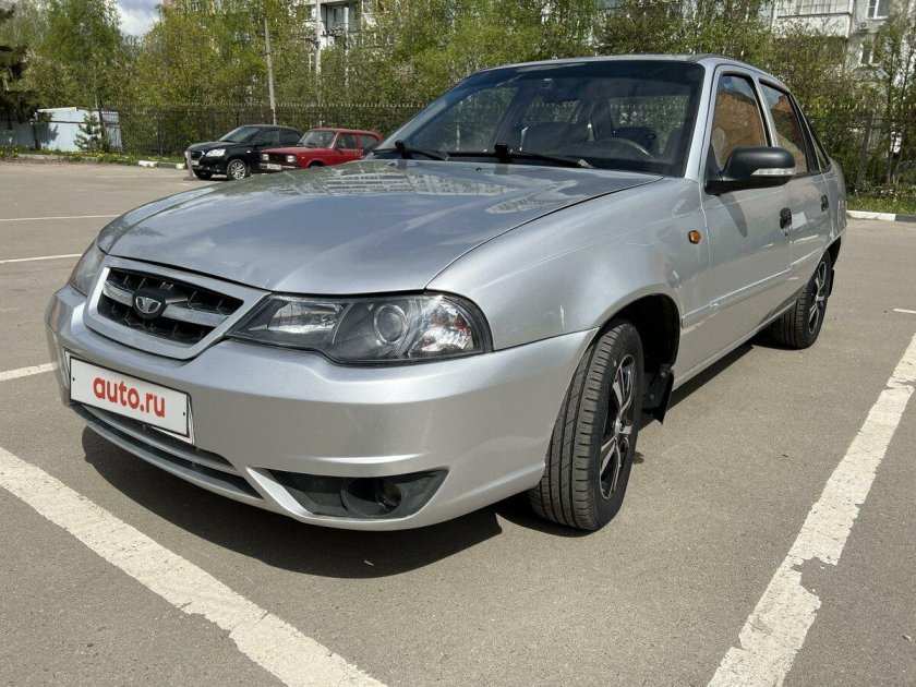 Дэу Нексия 2012