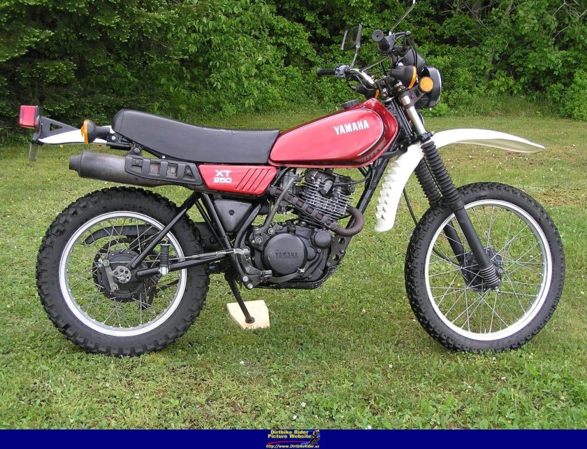 Yamaha xt250