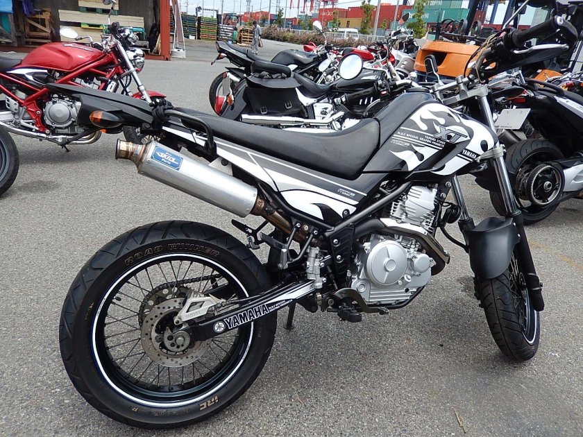 Yamaha xt250