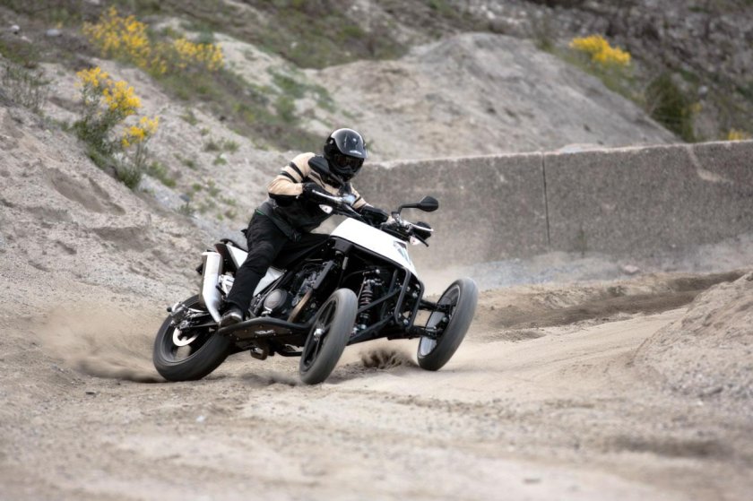 Ямаха 2 колеса спереди