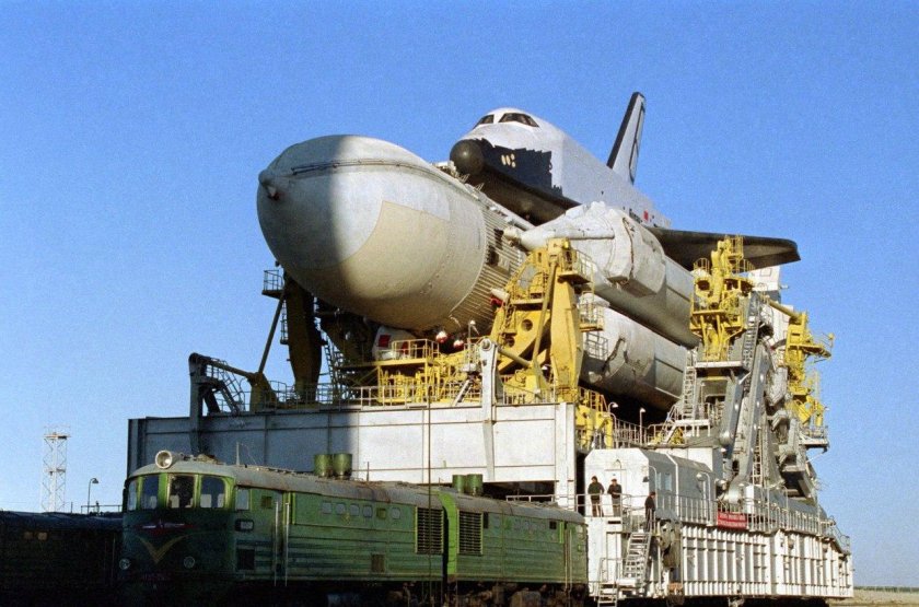 Буран энергия космический корабль
