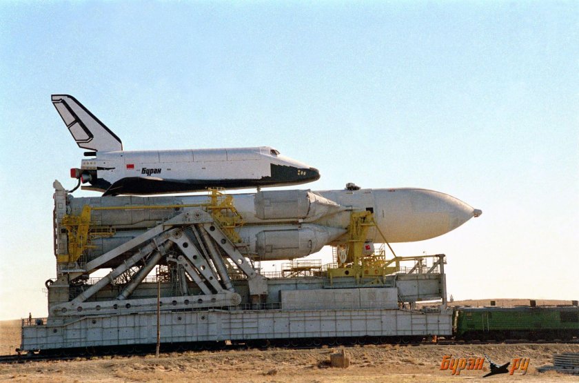 Космический шаттл Буран