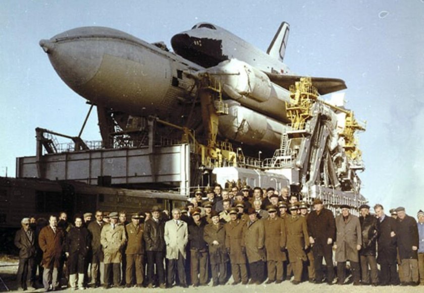 Буран космический корабль 1988