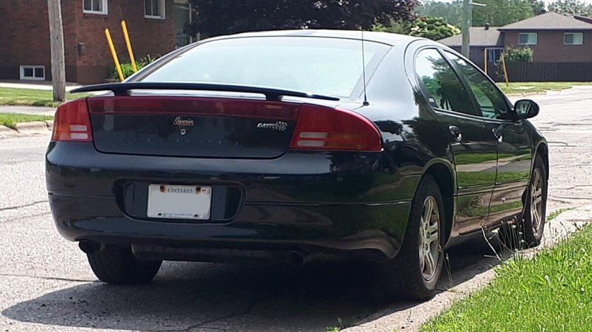 Додж Крайслер Интрепид