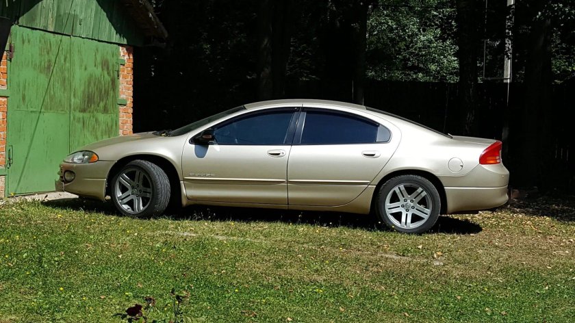 Dodge Intrepid 2