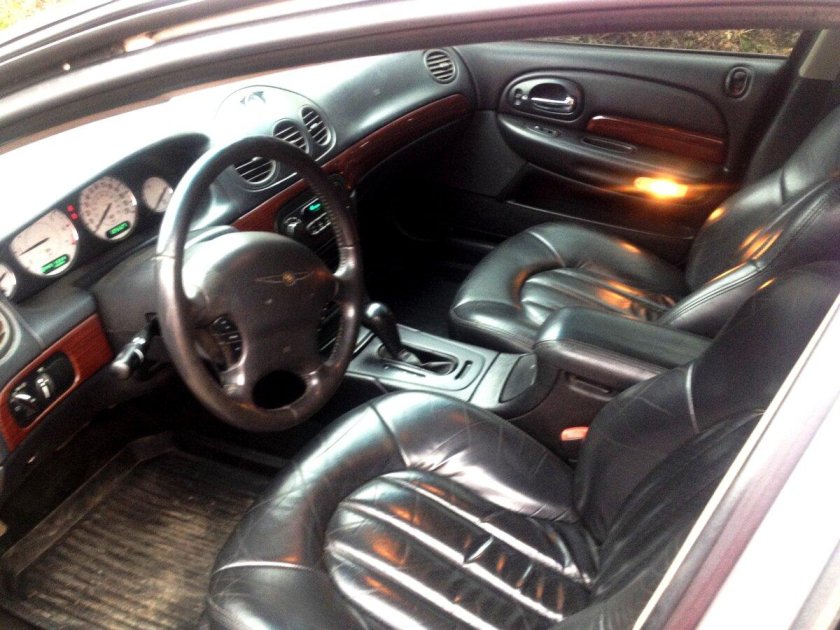 Chrysler 300m 1999