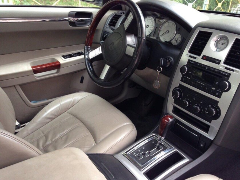 Chrysler 300 2006