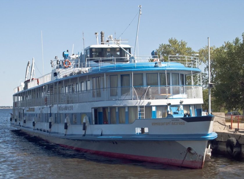 Теплоход композитор Глазунов