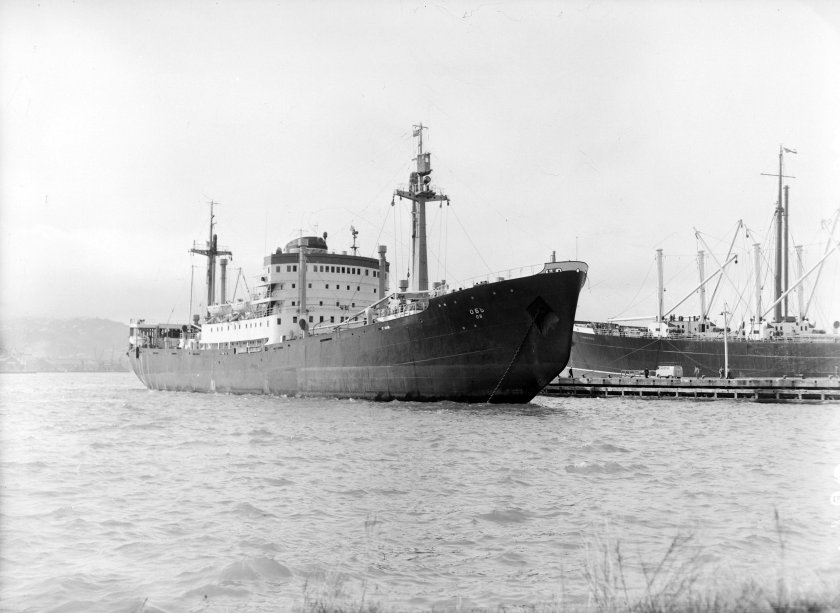 Дизель электроход Обь