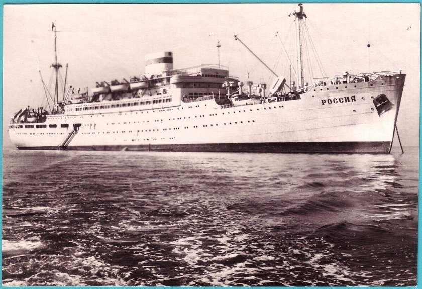 Дизель-электроход "Россия" ("Patria", 1938,