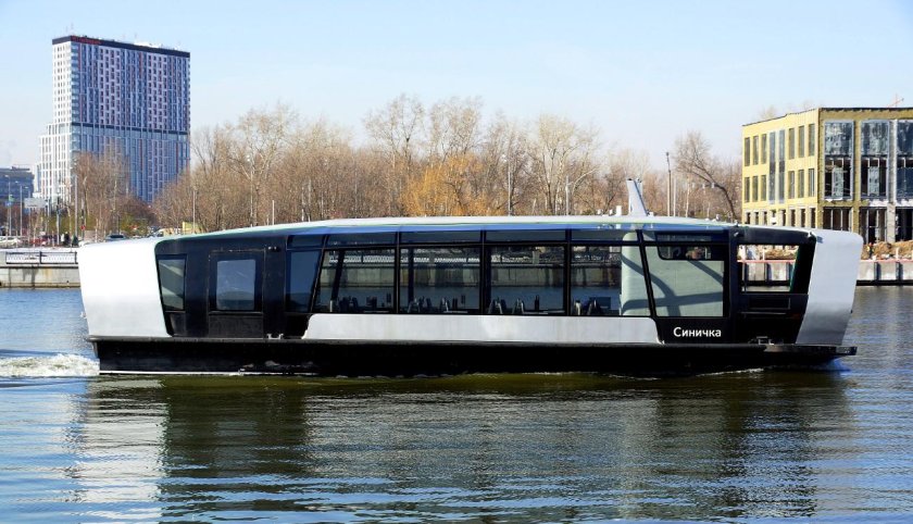 Теплоход синичка