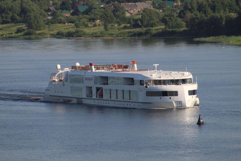 Дизель электроход Штандарт