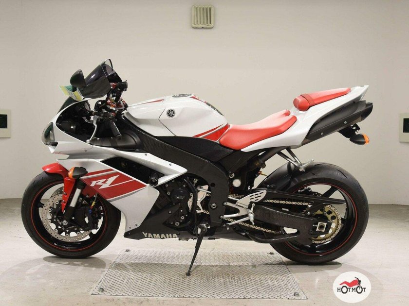 Мотоцикл yamaha