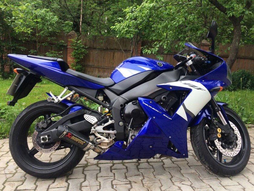 Yamaha r1 2003