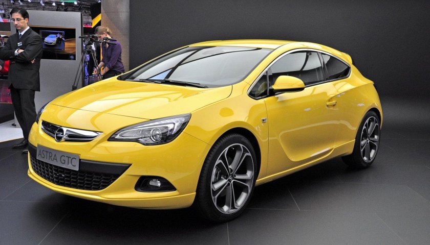 Opel Astra GTC 2017
