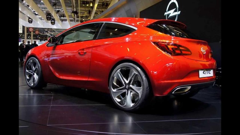 Opel Astra GTC 2016