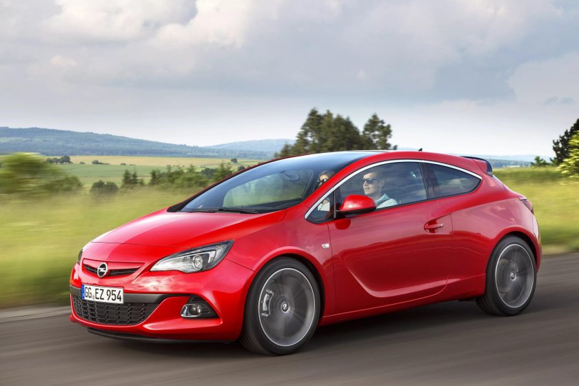 Opel Astra j GTC