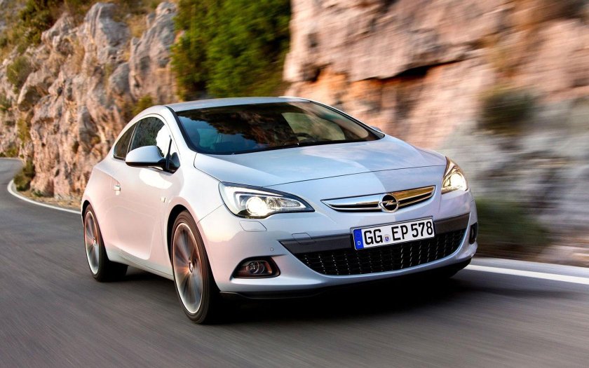 Opel Astra j GTC