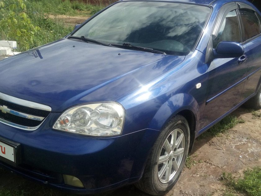 Лачетти Империал Блю