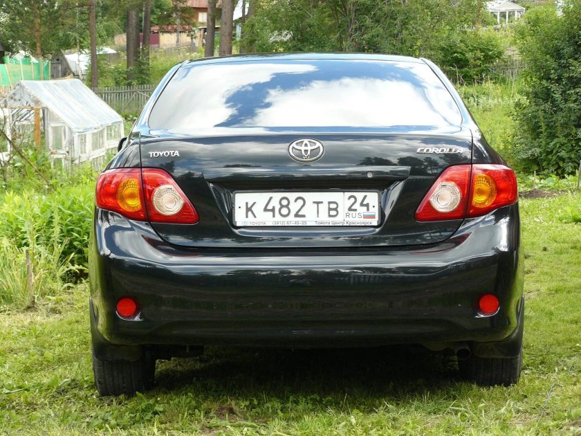 Corolla 150 сзади