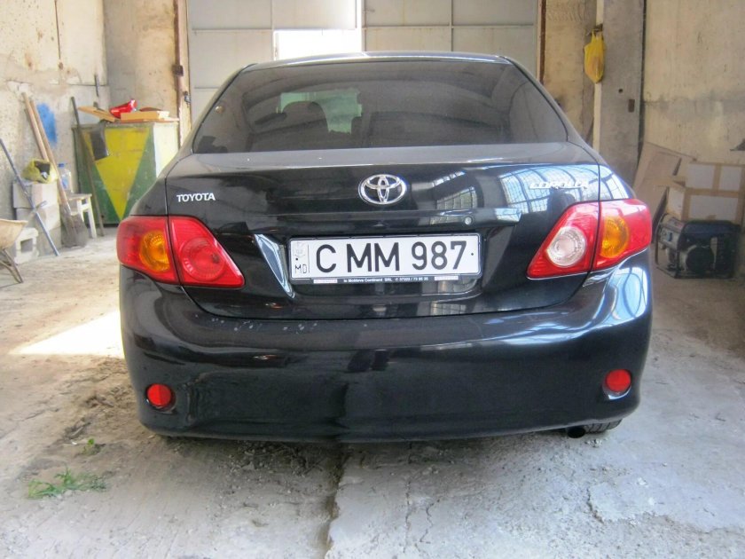 Тойота Королла е150 2008