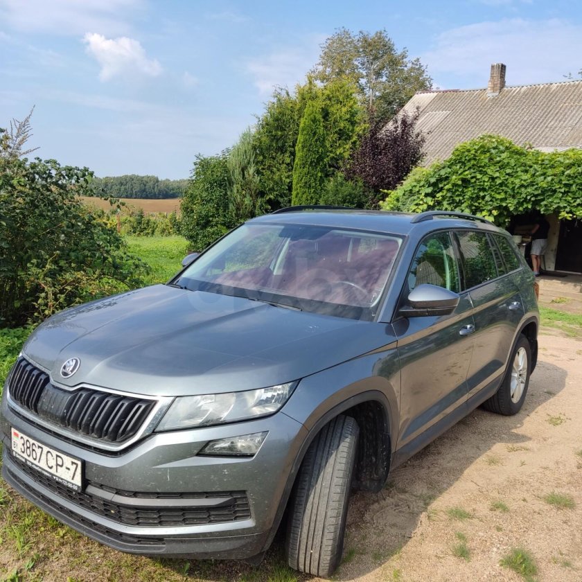 Серебристый Skoda Kodiaq i 1.4 AMT (150 Л.С.) 4wd с пробегом