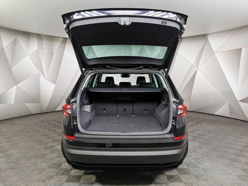 Skoda Kodiak 2022 новая