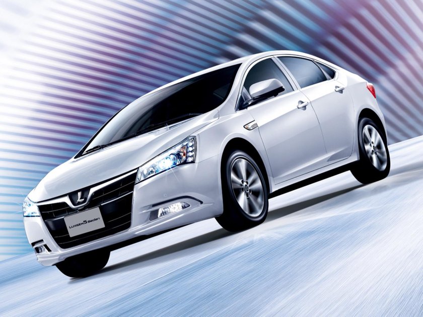 Luxgen5 sedan