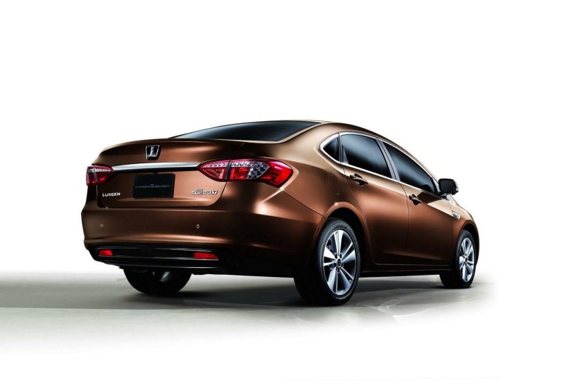 Luxgen5 sedan