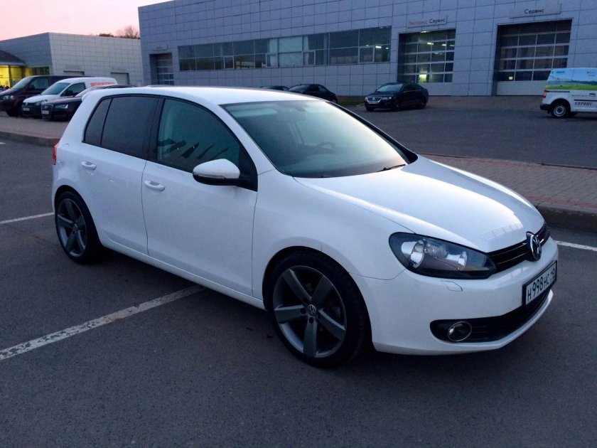 Volkswagen Golf 6 r белый