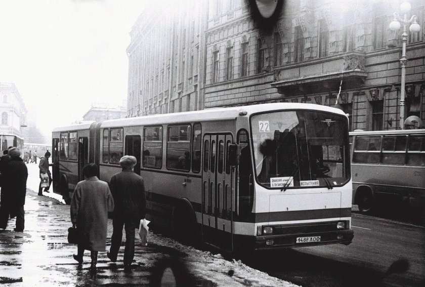 Икарус в Ленинграде