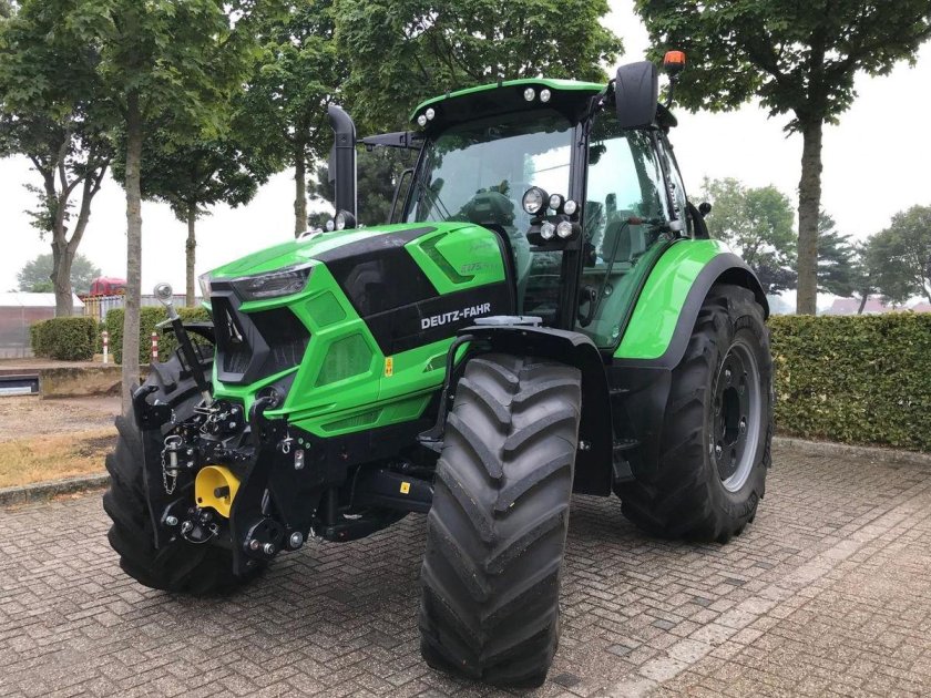 Трактор Deutz Fahr 6215 Agrotron