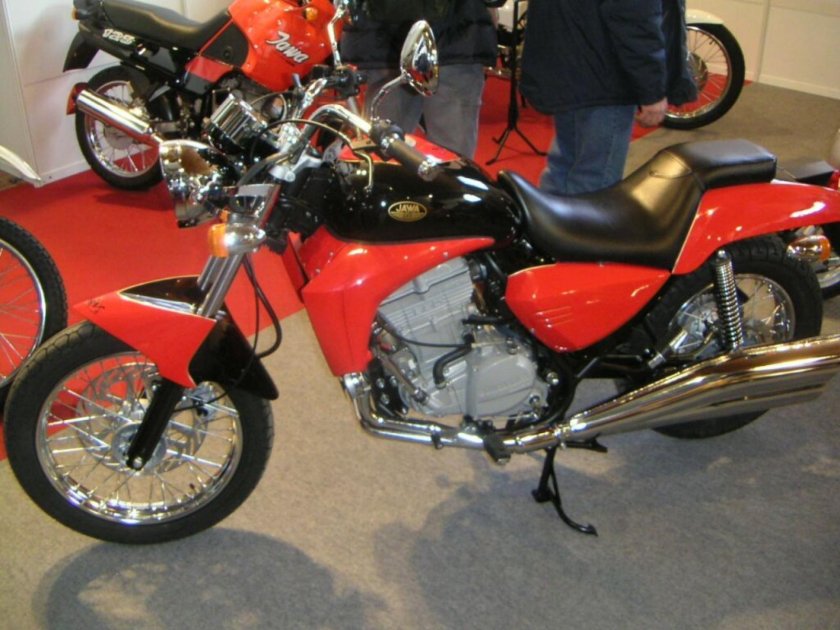 Мотоцикл Jawa 650