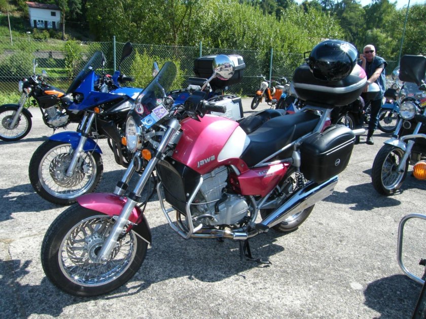 Ява 650 Дакар