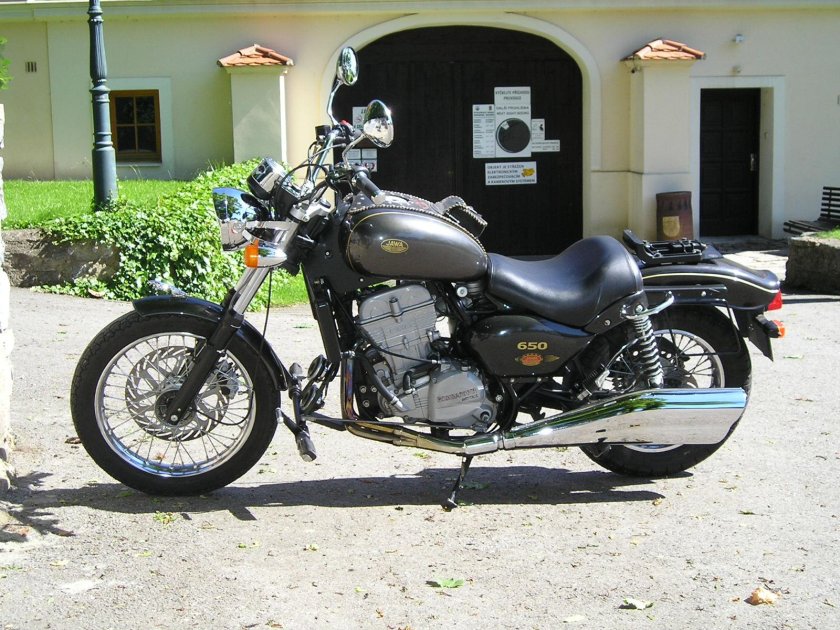 Мотоцикл Jawa 650