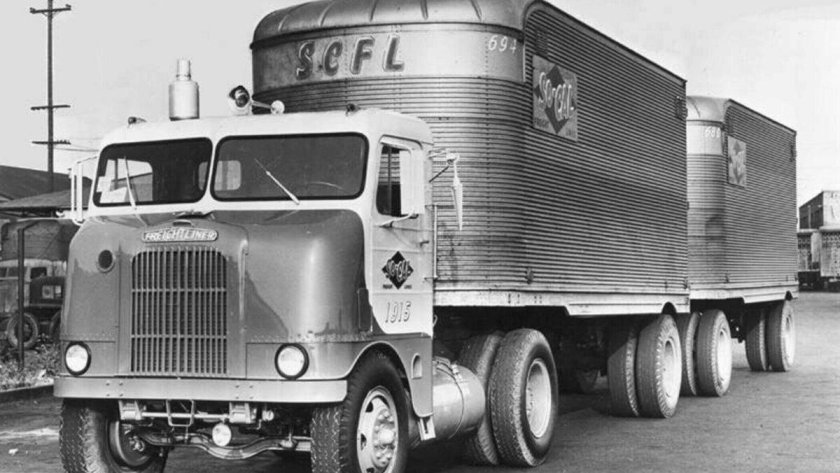 Freightliner 1950