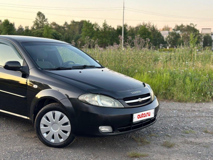 Chevrolet lacetti 2010 хэтчбек