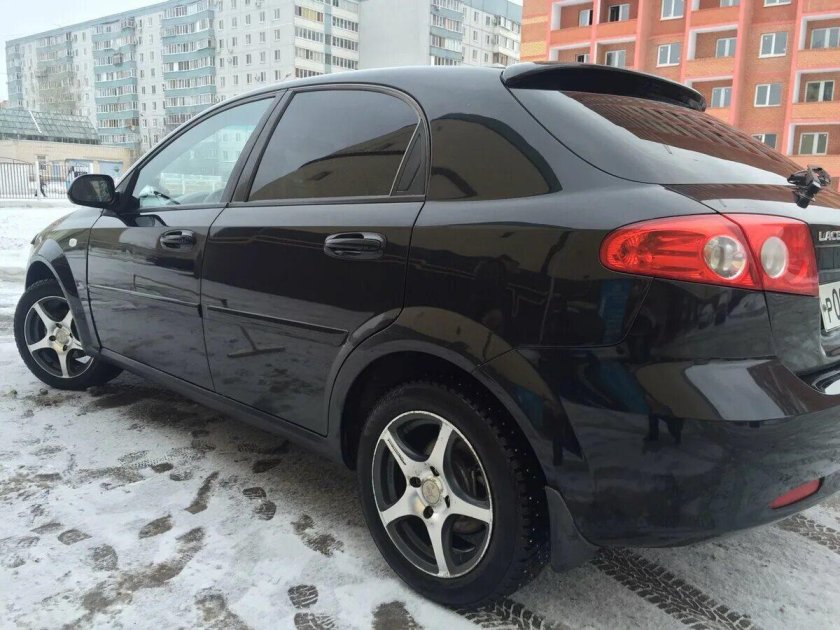 Chevrolet Lacetti хэтчбек черный
