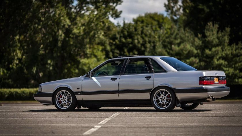 Ауди 200 2.2 кватро