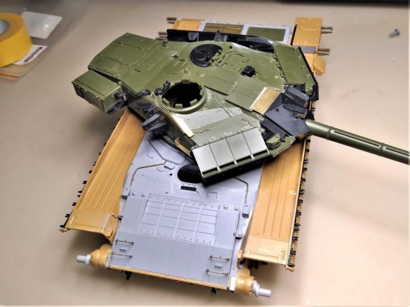 Танк т-90 МС прорыв