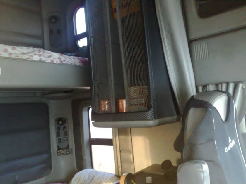 Фредлайнер Центури салон